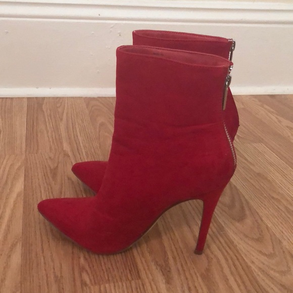 High heels - Picture 1 of 2